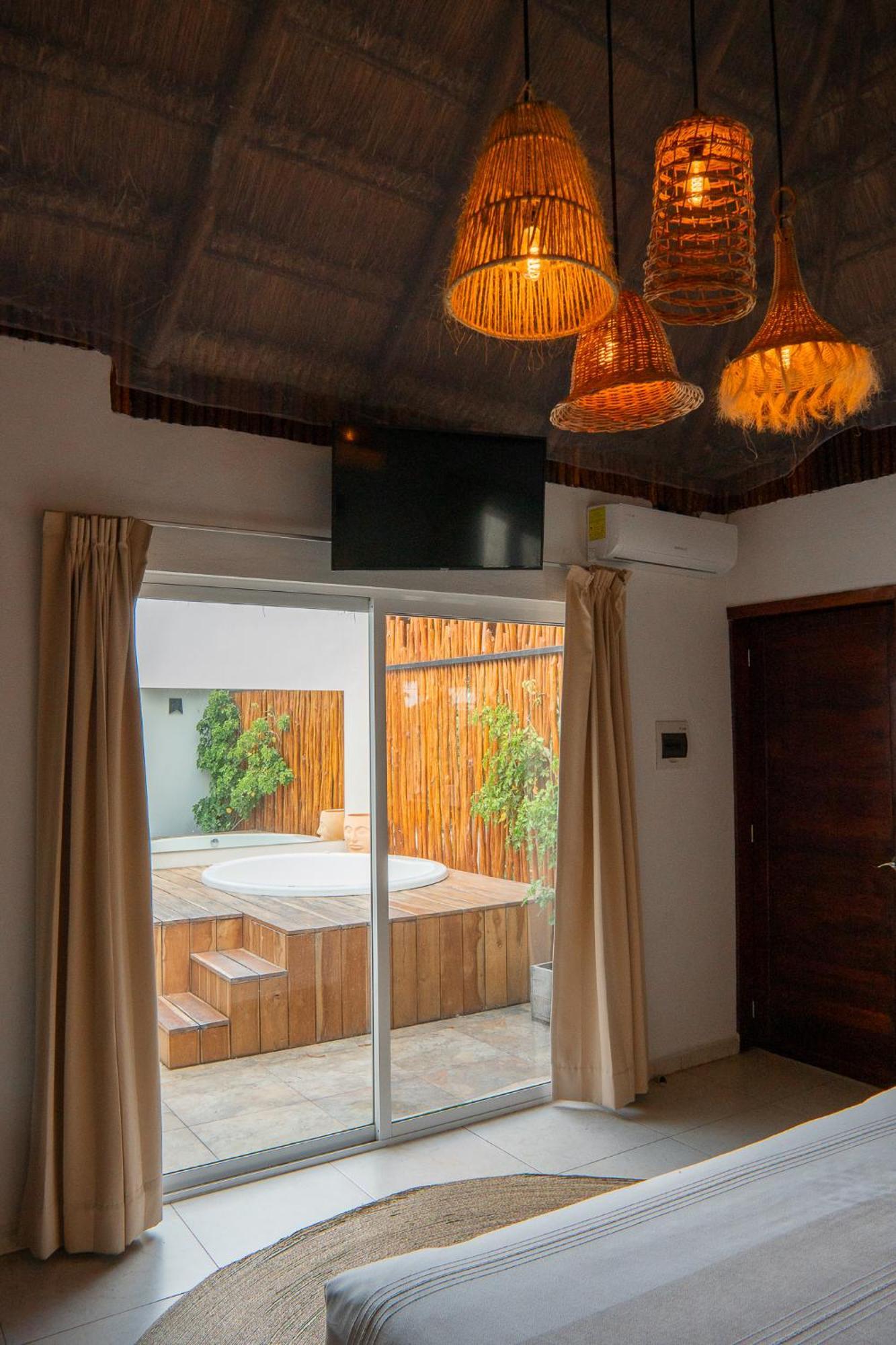 Agam Hotel Бакалар Экстерьер фото